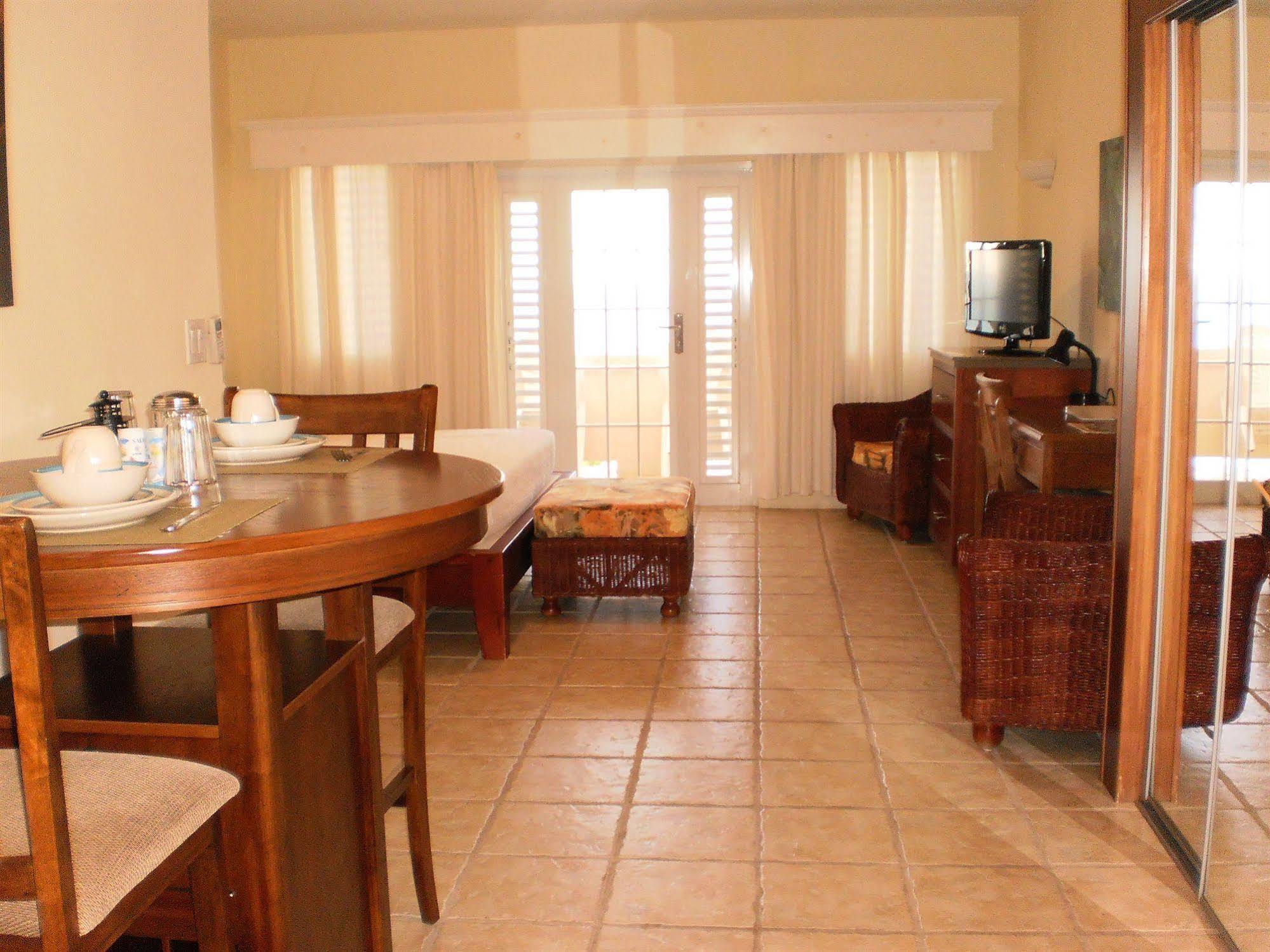 La Vue Boutique Inn South Hill Village Екстер'єр фото